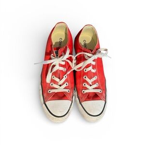 Red Converse Chuck Taylor Low Top Sneakers Size 9 Canvas Lace Up